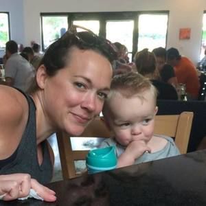 Meet your Posher, Caroline